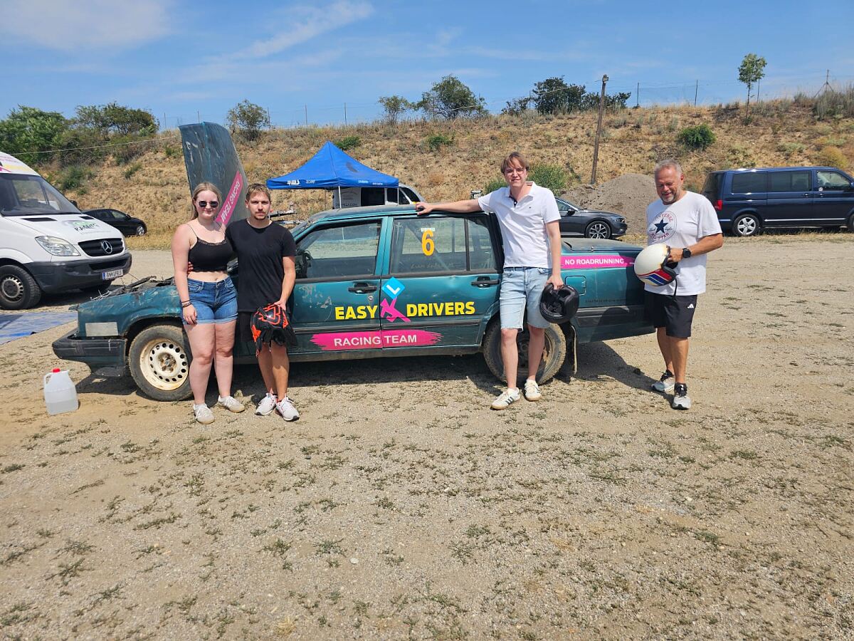 EASY DRIVERS NO ROADRUNNING