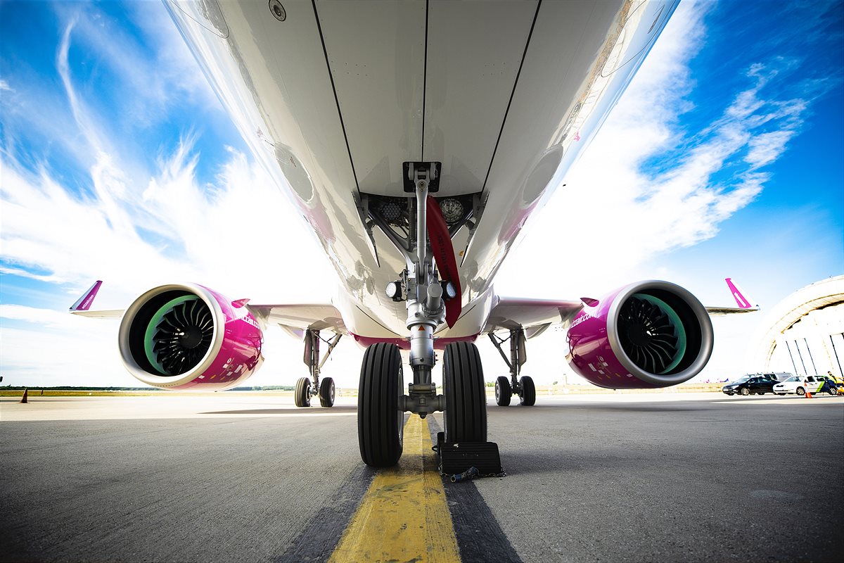Airbus_A320neo (1)