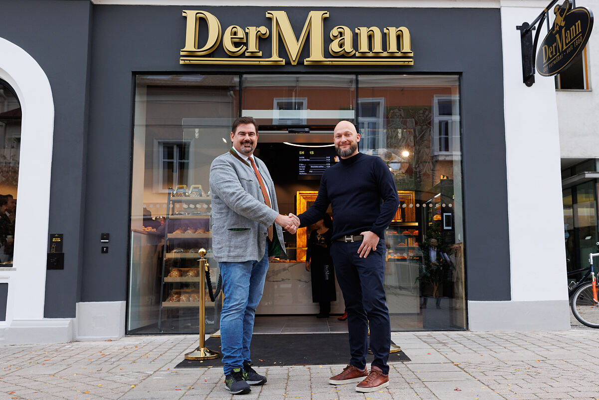 V.l.n.r.: Stefan Steinbichler (Bürgermeister Purkersdorf), Michael Mann (Bäckermeister Bäckerei DerMann) 