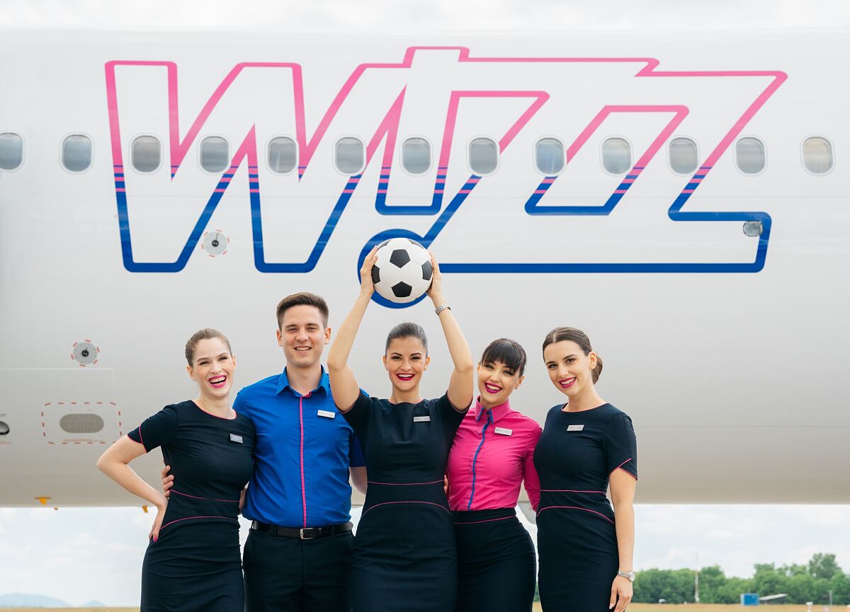 Wizz Air_football