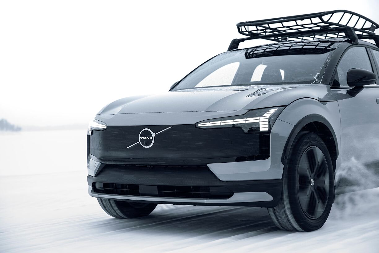 Volvo_EX30 Cross Country