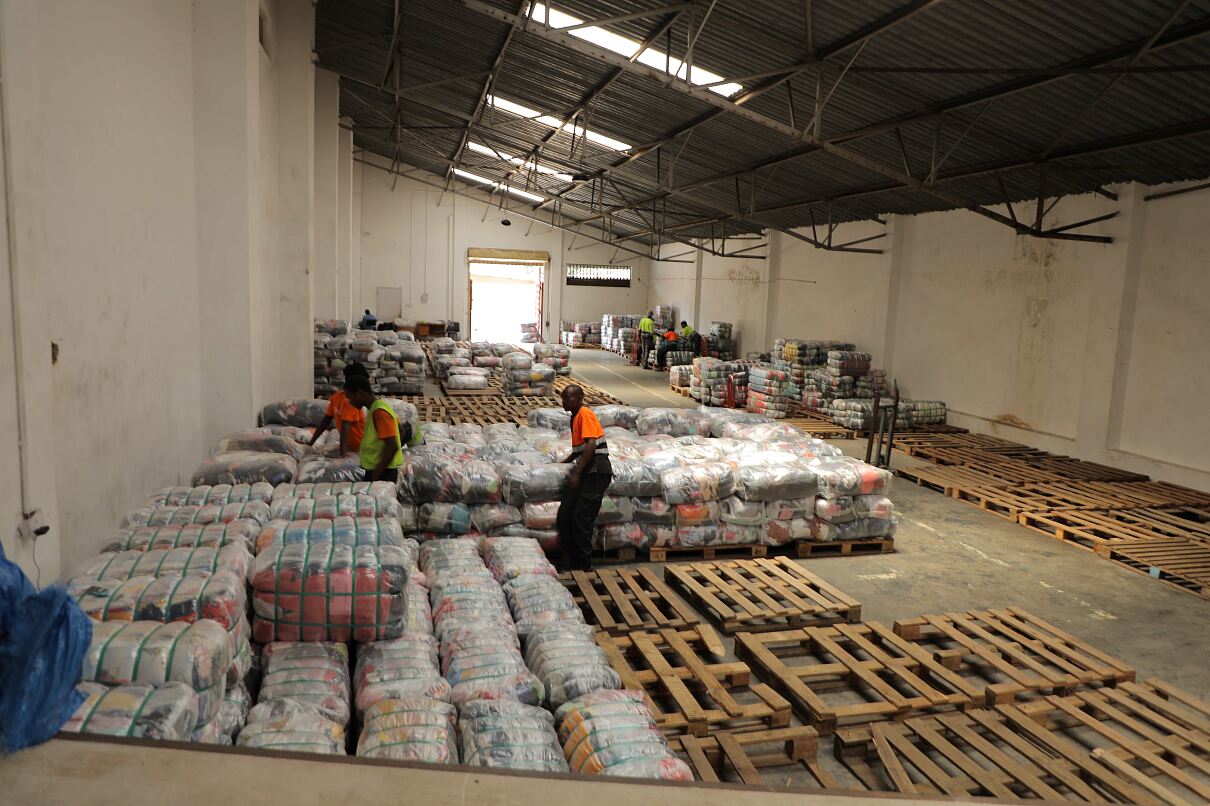 Sorting Center Africa, (c) Humana People to People