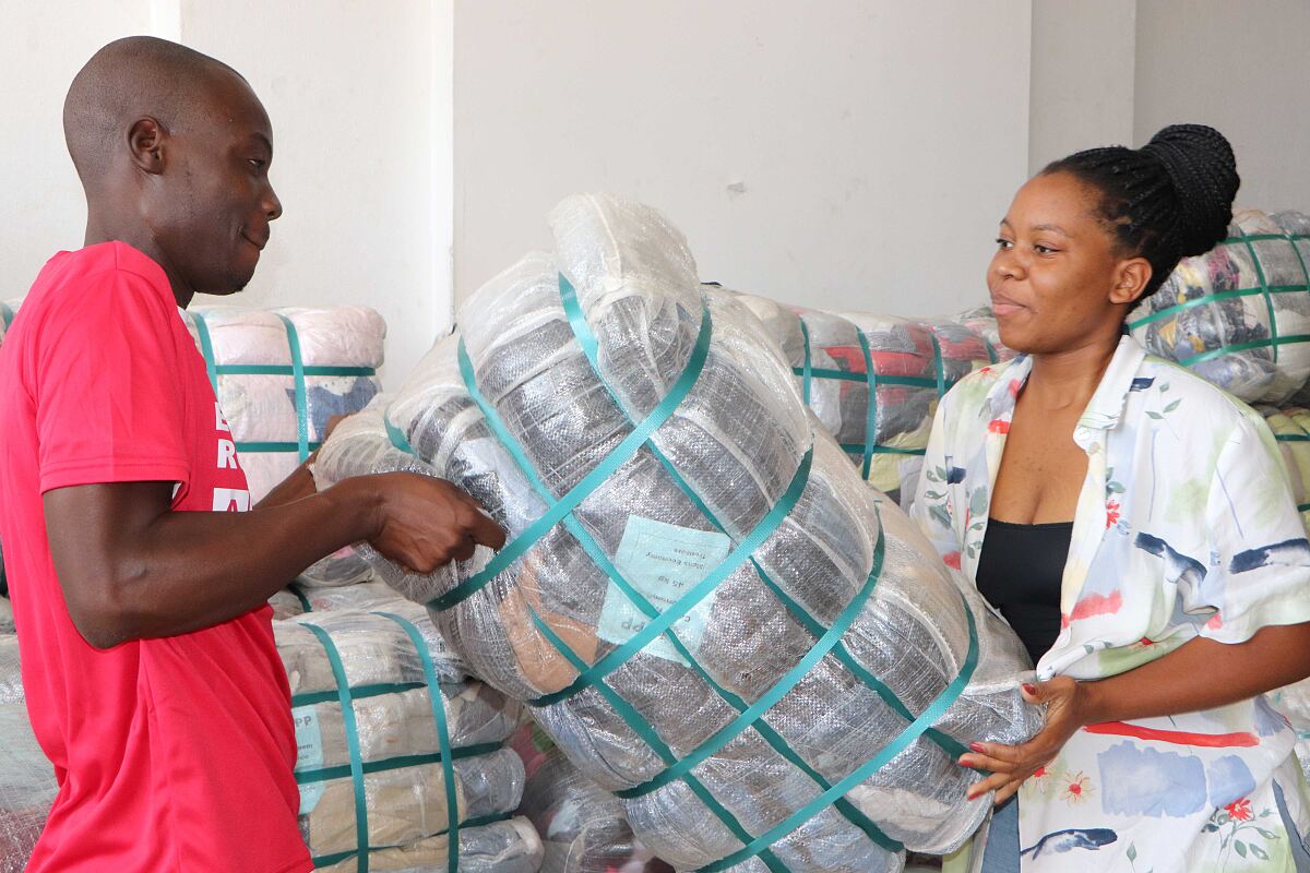 Sorting Center_Africa, (c) Humana People to People