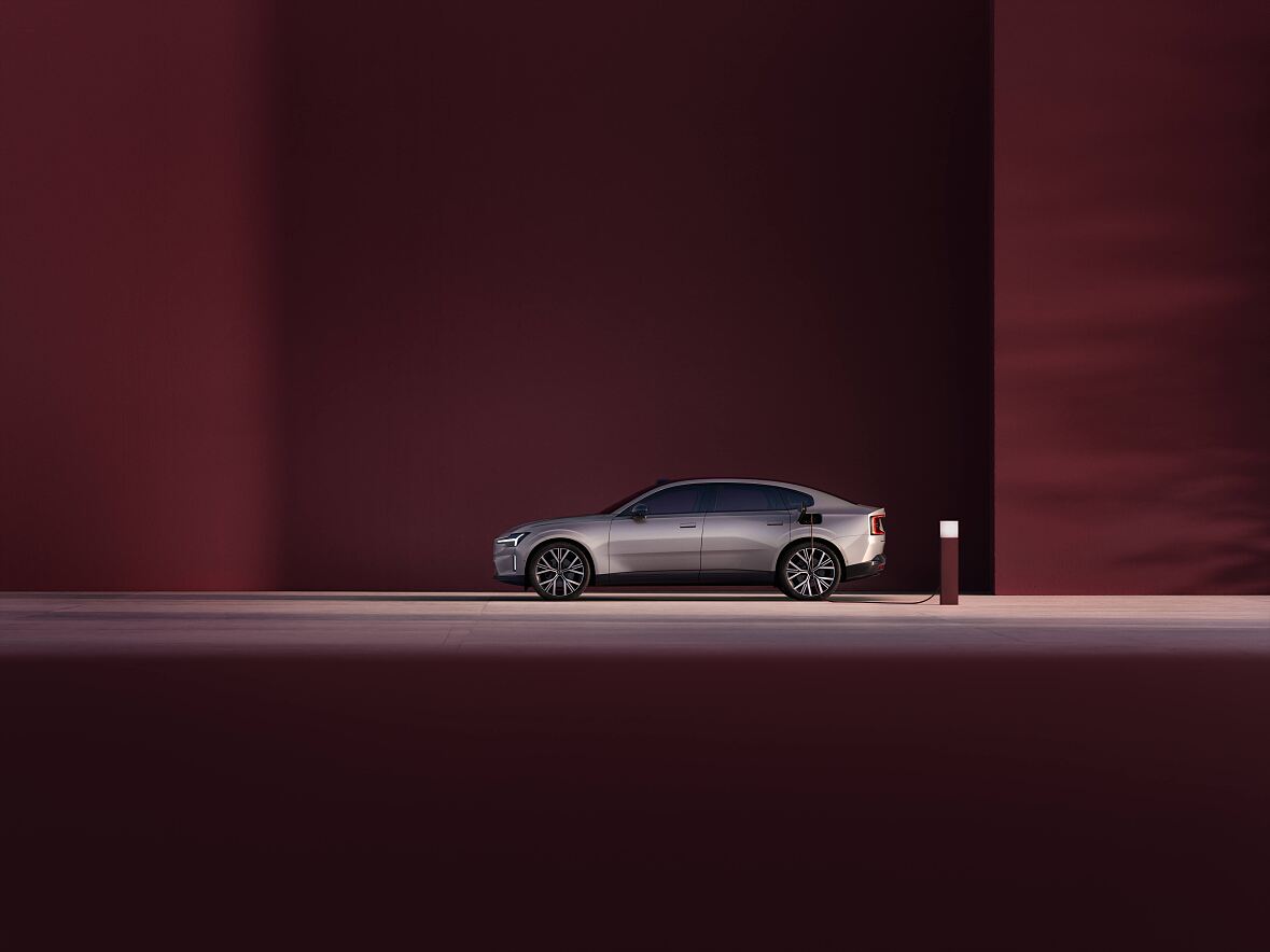 Volvo_ES90