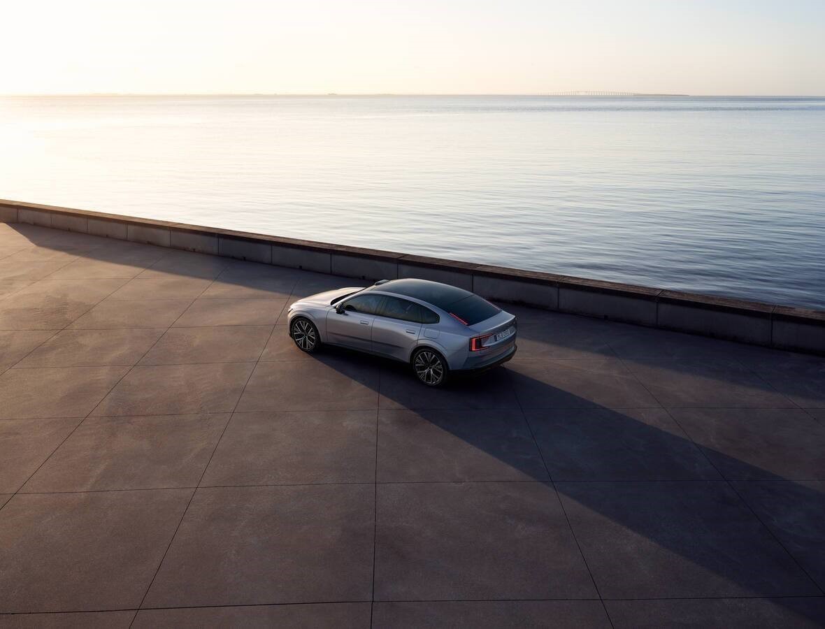 Volvo_ES90