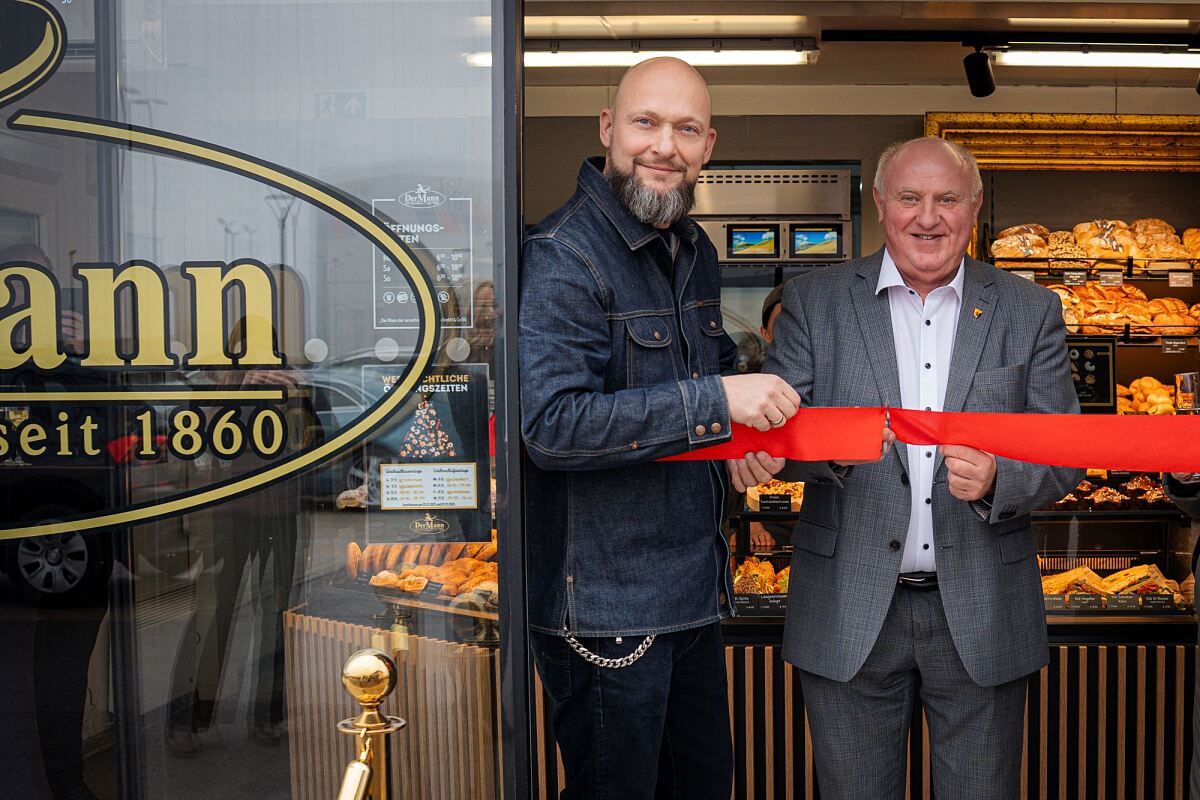 Feierliche Eröffnung in Himberg(c)BlueMonkeys_MiraLong