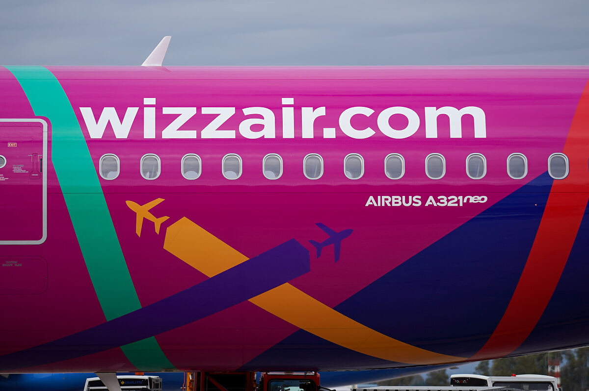 Wizz Air 500 million passengers aircraft